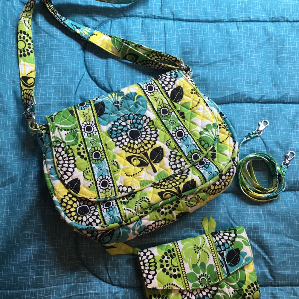 VERA BRADLEY limes up 3 piece set retired print